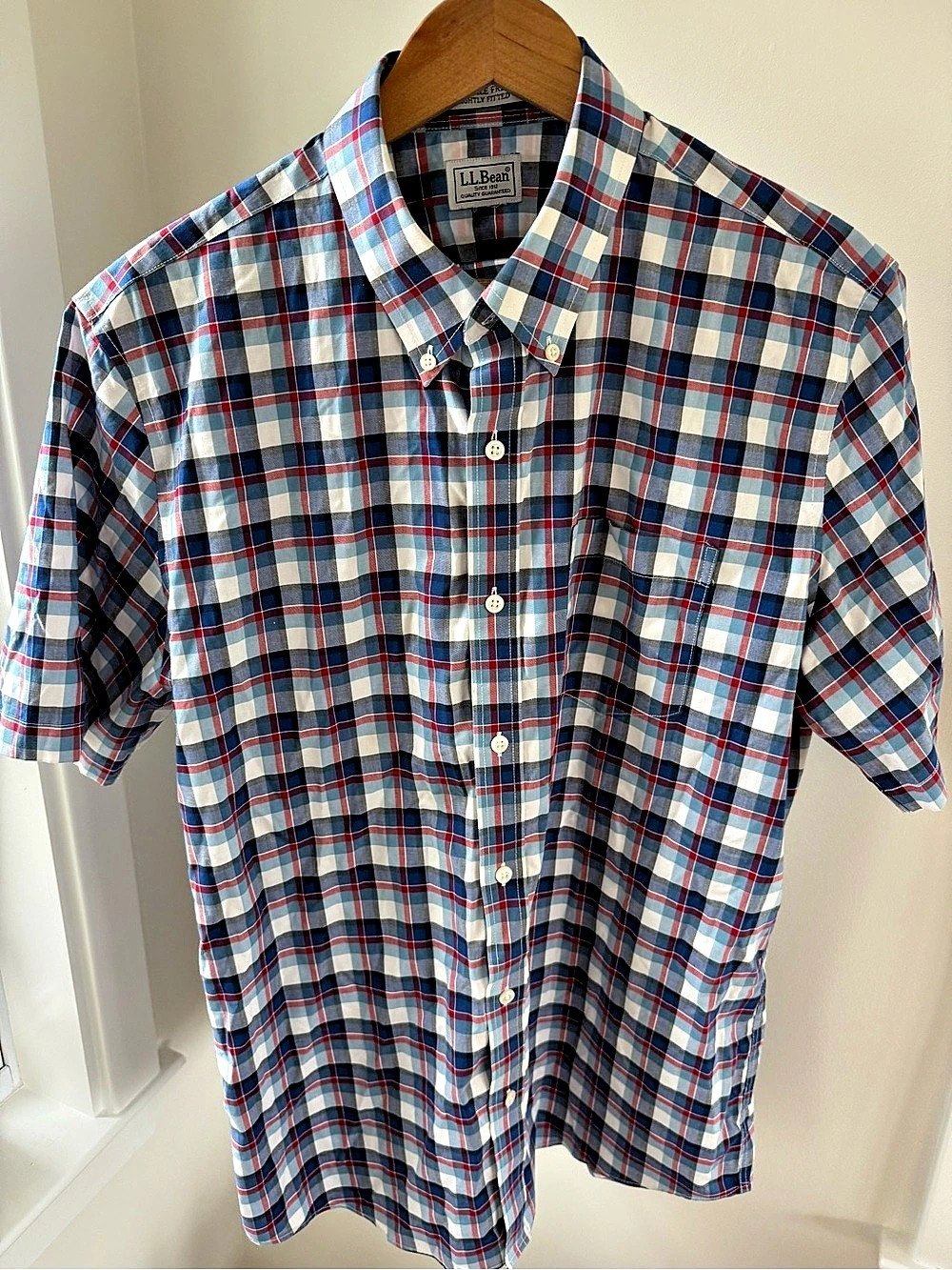 L.L.Bean Medium Wrinkle-Free Slightly Fitted Plaid Shirt